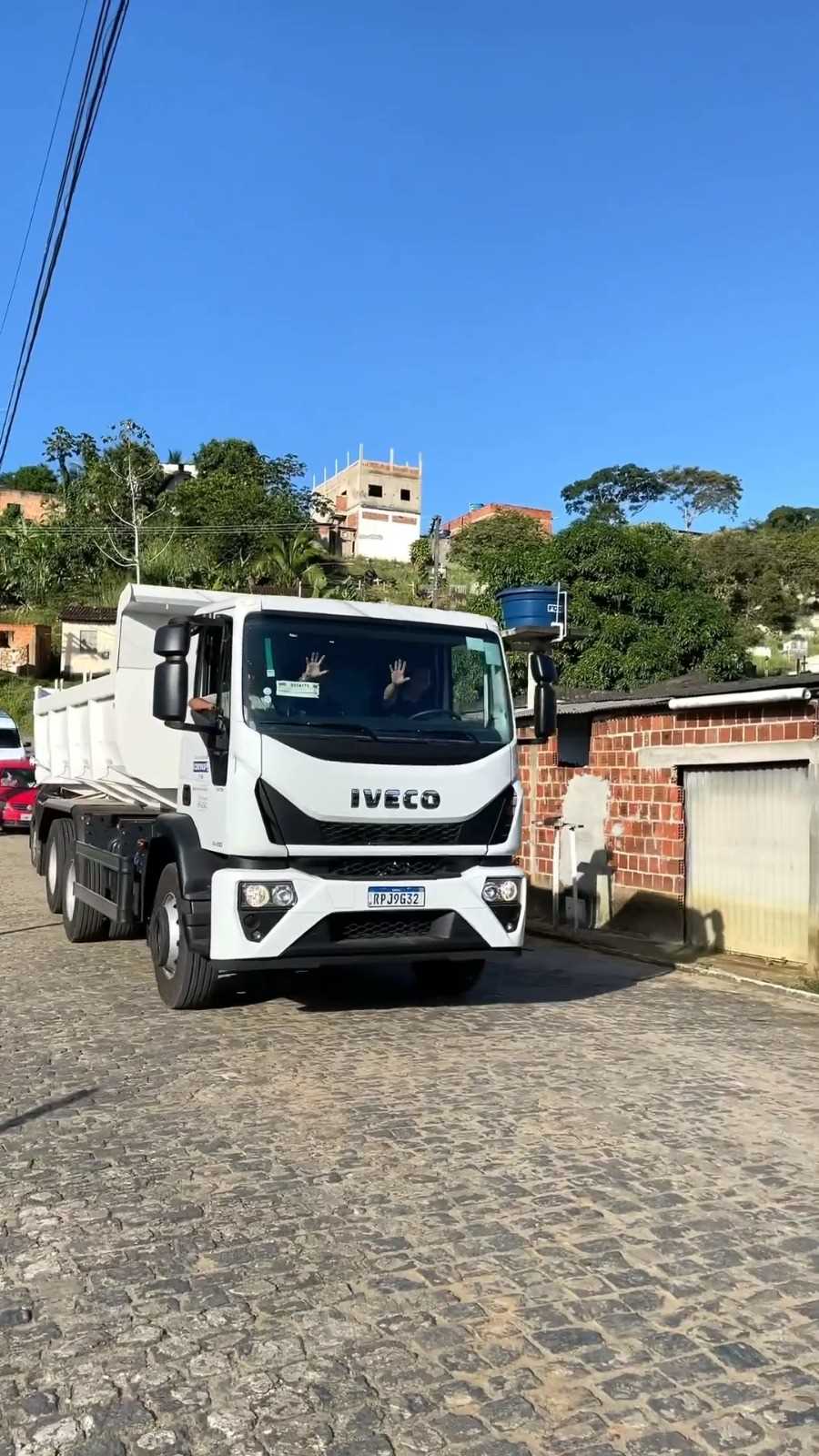 Camacã: Extensão da Fábrica SUA E CIA em São João do Panelinha e Basculante